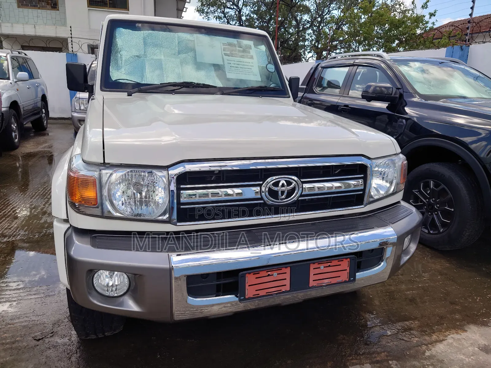 Toyota Land Cruiser 2019 White