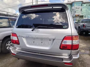Toyota Land Cruiser Prado 3.4 5dr 2005 Silver