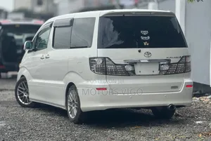 Toyota Alphard 2.4 Petrol FWD 2007 Pearl