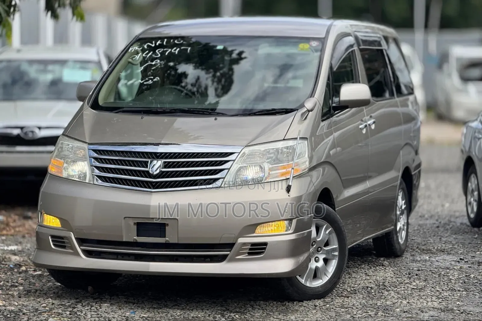 Toyota Alphard 2006 Gold