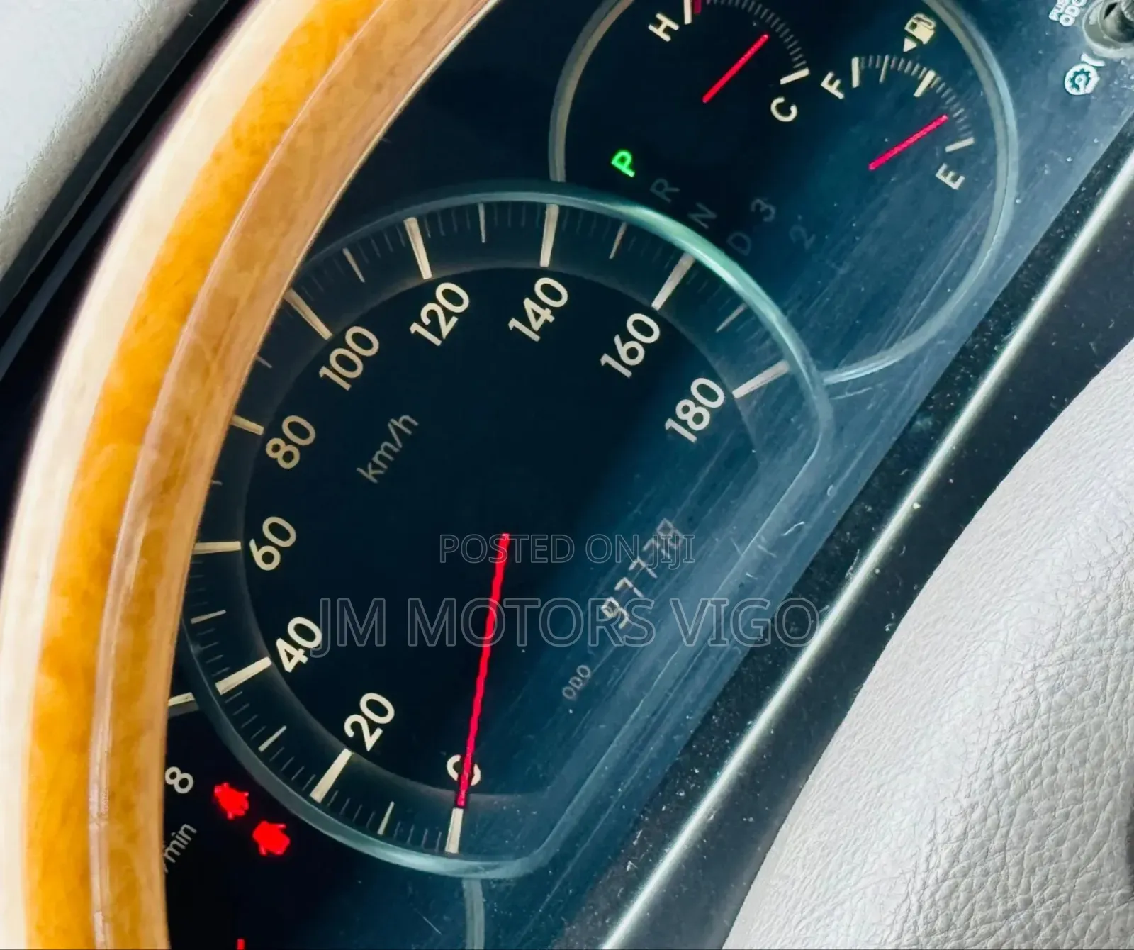Toyota Alphard 2006 Gold
