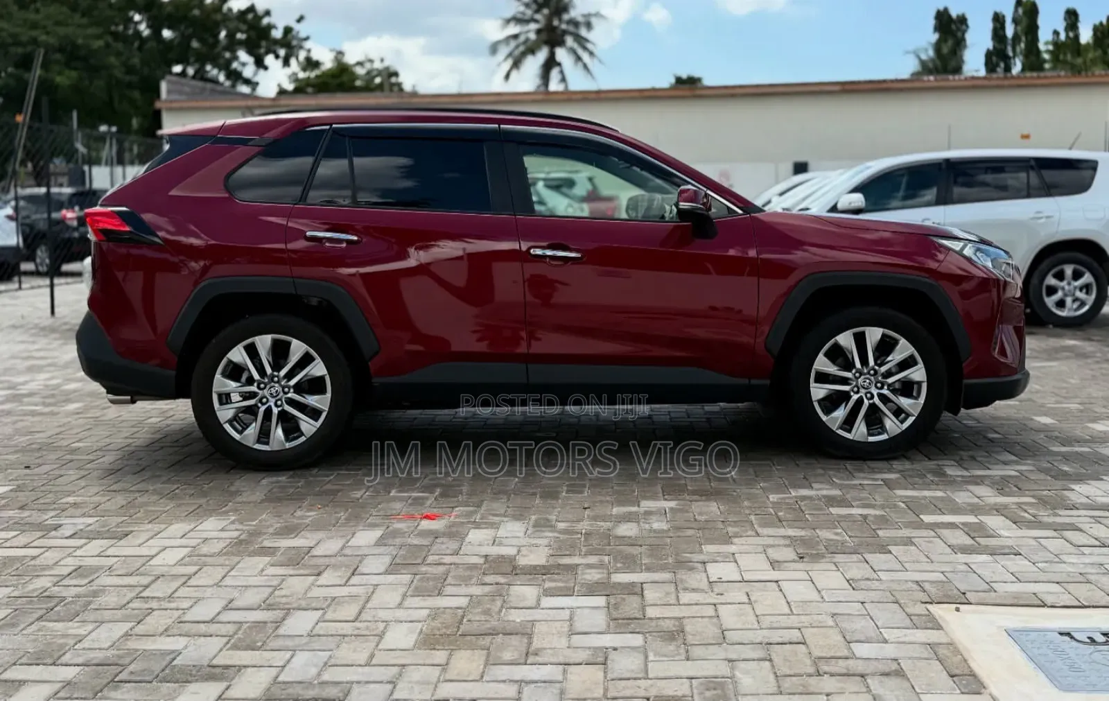 Toyota RAV4 2019 Red