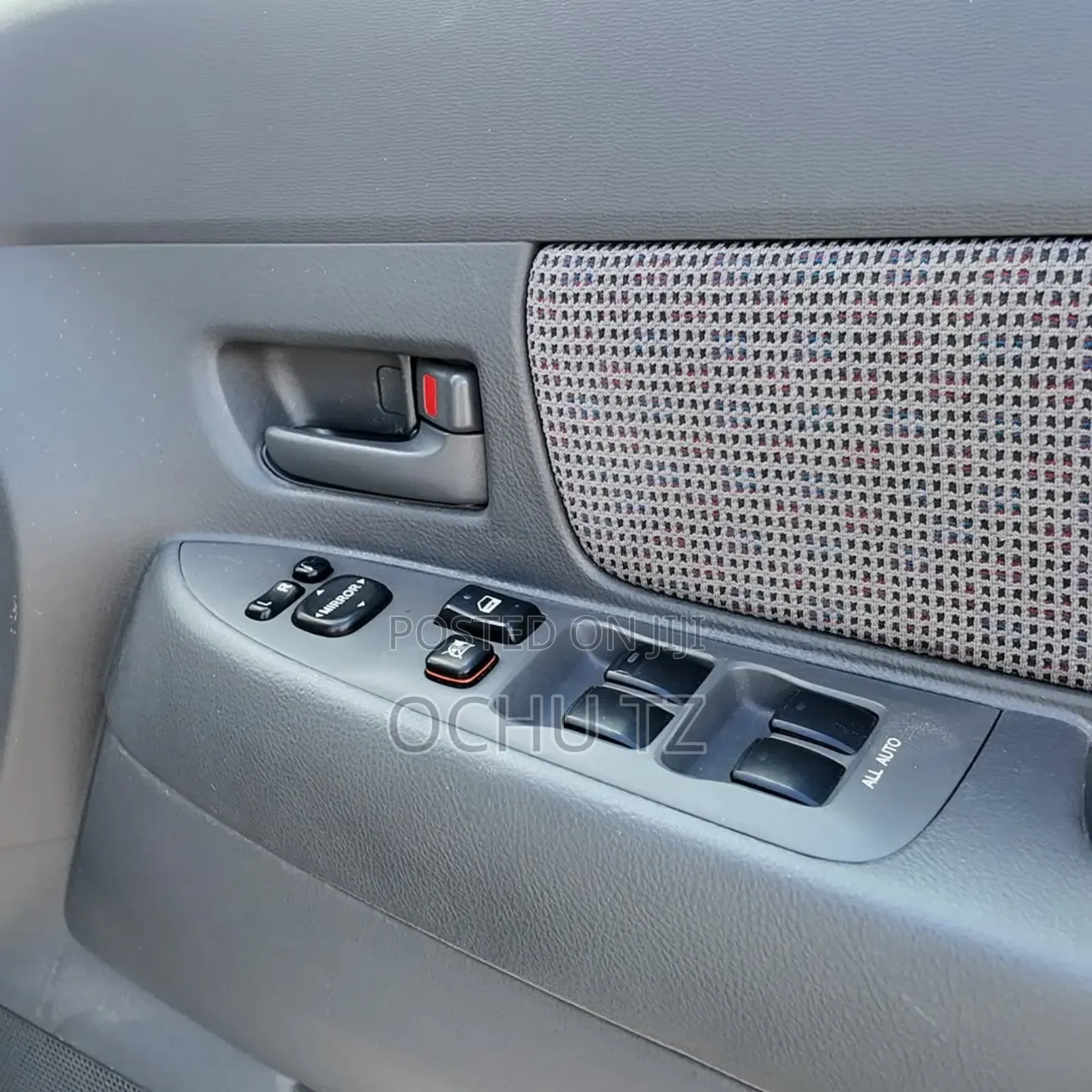 Toyota Raum 2005 Silver