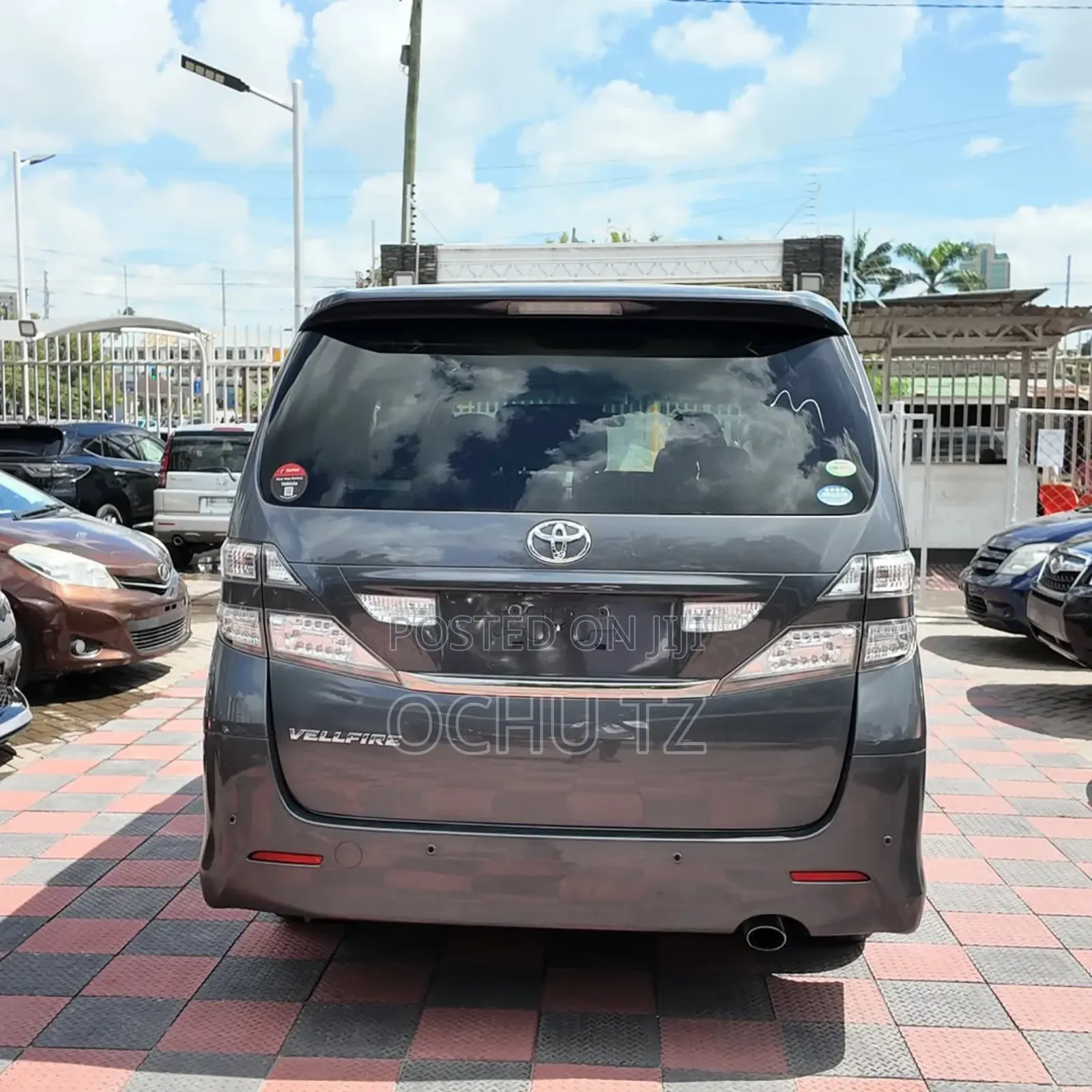 Toyota Vellfire 2009 Gray