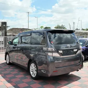 Toyota Vellfire 2009 Gray