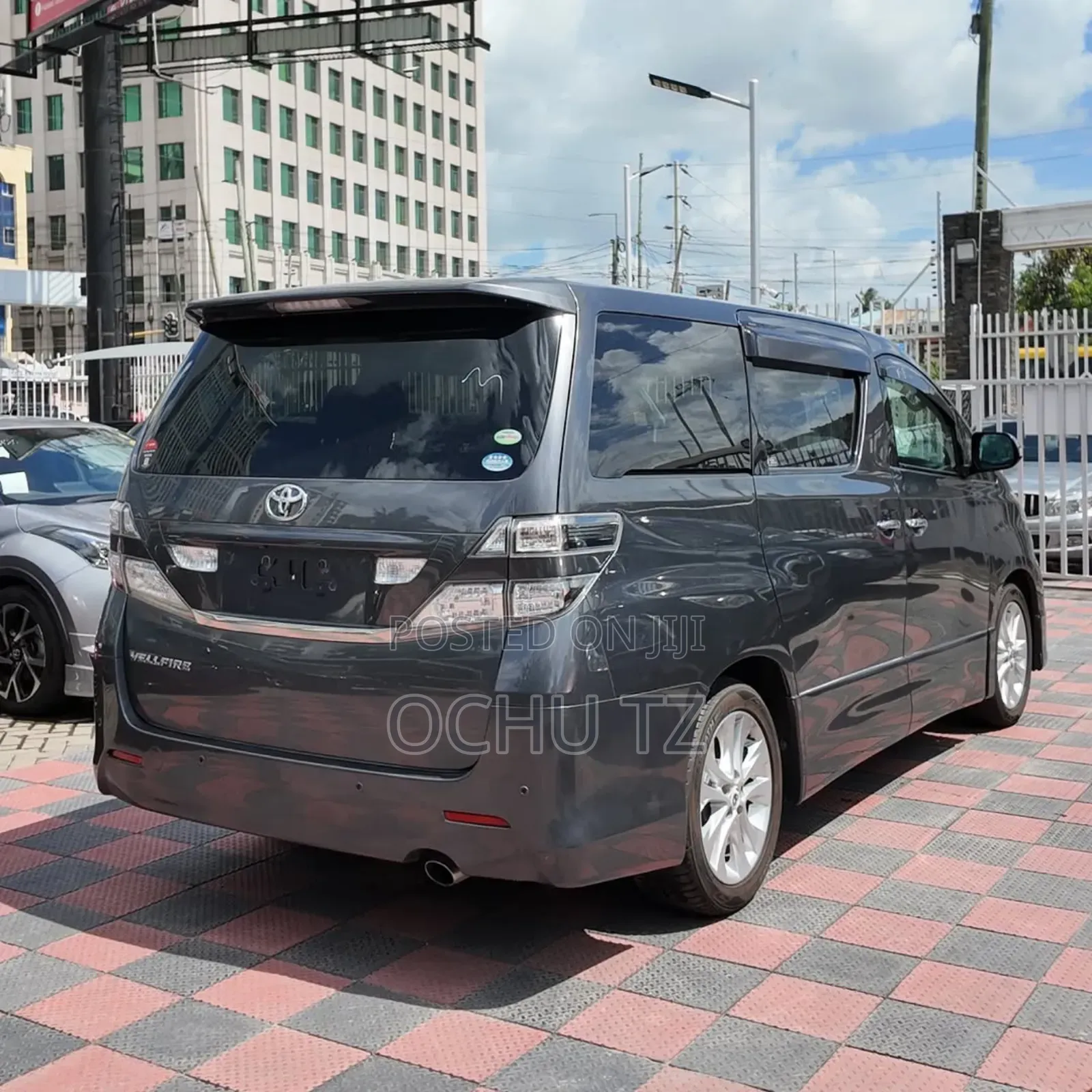 Toyota Vellfire 2009 Gray