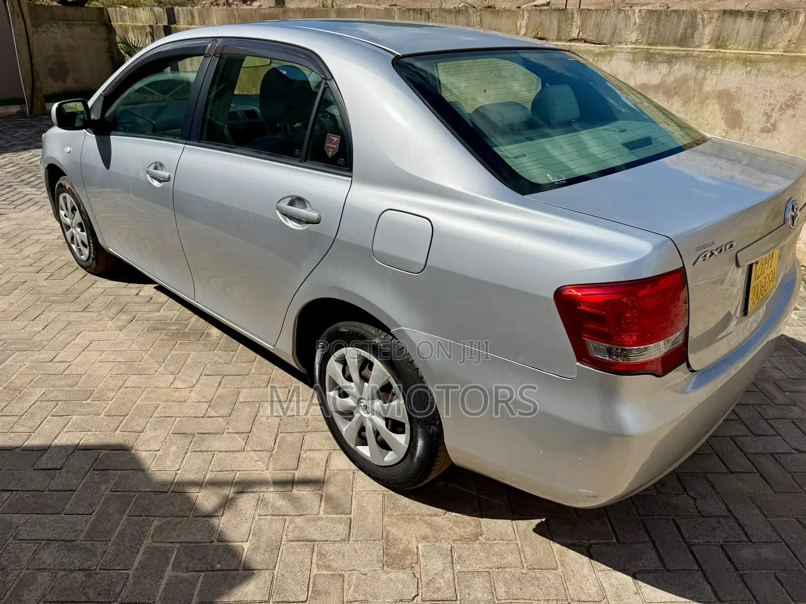 Toyota Axio 1.5 X 2WD 2011 Silver
