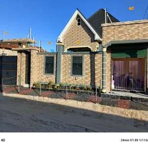 Furnished 4bdrm House in Biriani Real Estate, Charambe for sale