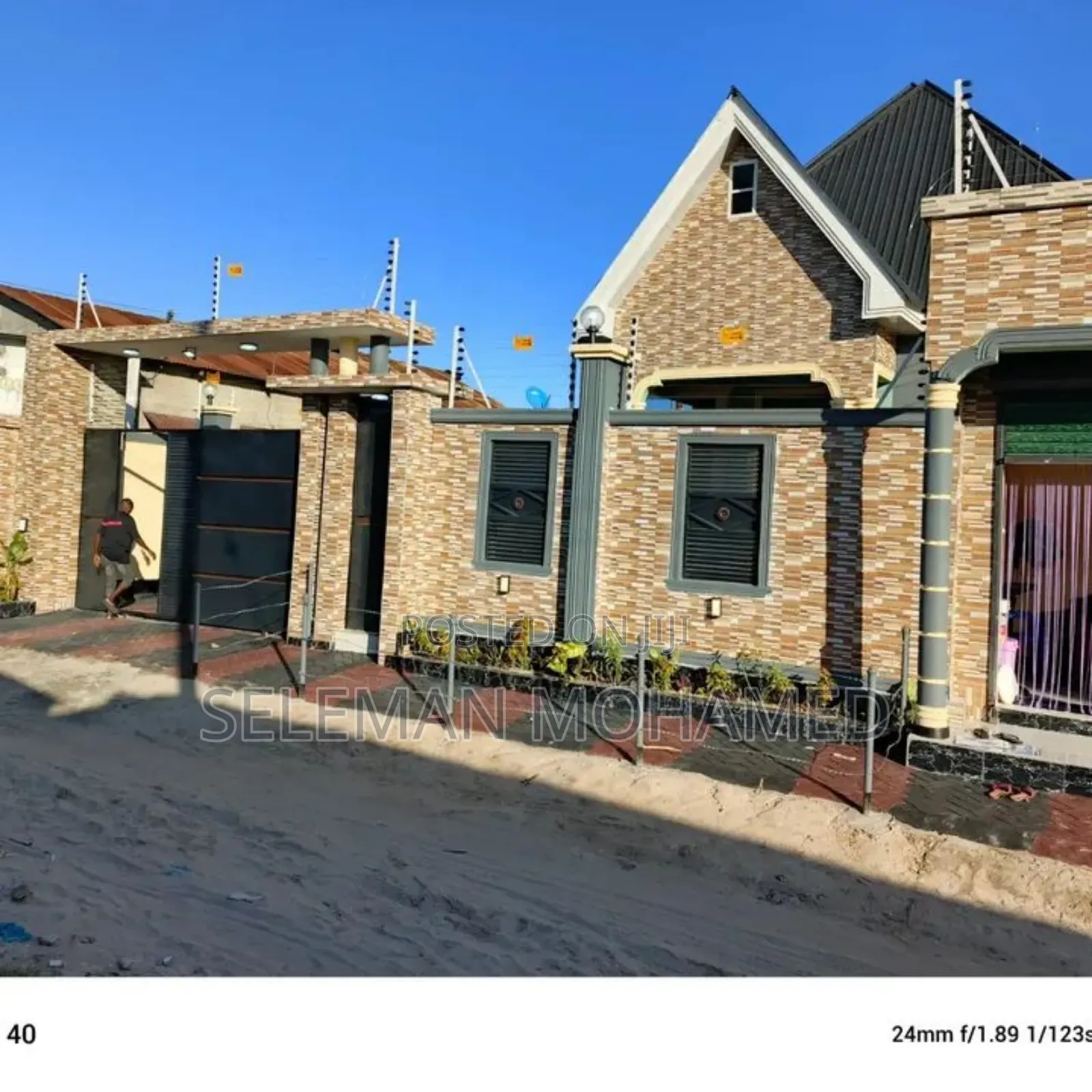 Furnished 4bdrm House in Biriani Real Estate, Charambe for sale