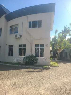 3bdrm Villa in Mikocheni for rent