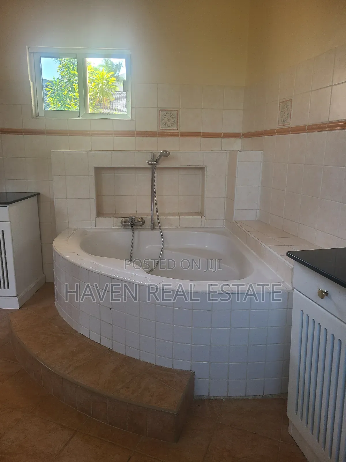 3bdrm Villa in Mikocheni for rent