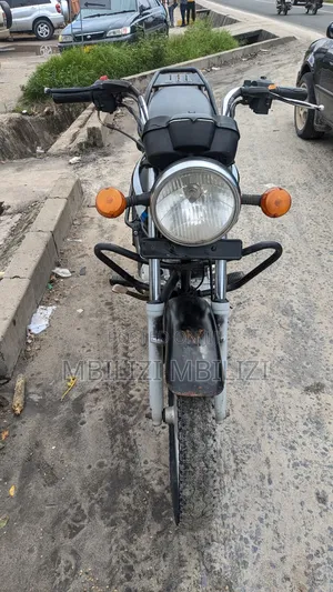 TVS HLX 125 2024 Black