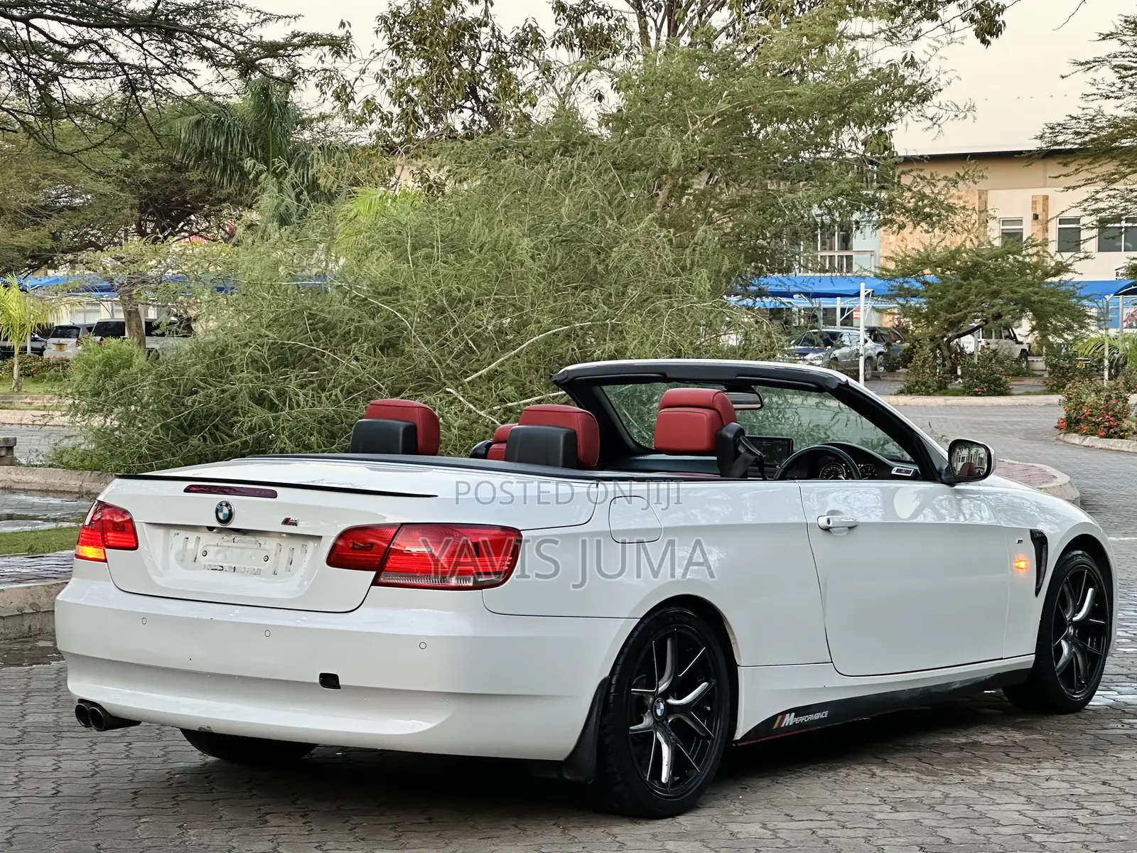BMW 320i 2008 White