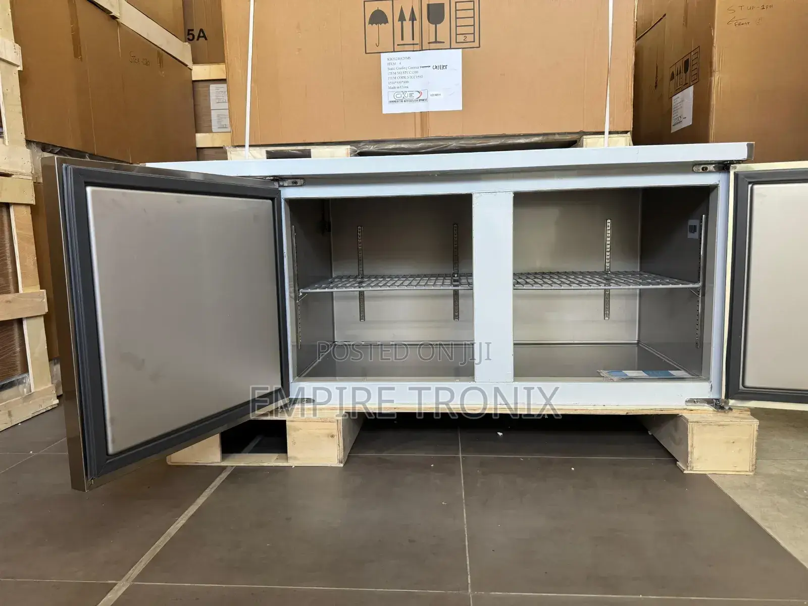 Stcf1580 Static Cooling Counter Freezer - 409l - Commercial