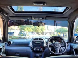 Toyota RAV4 2002 Black