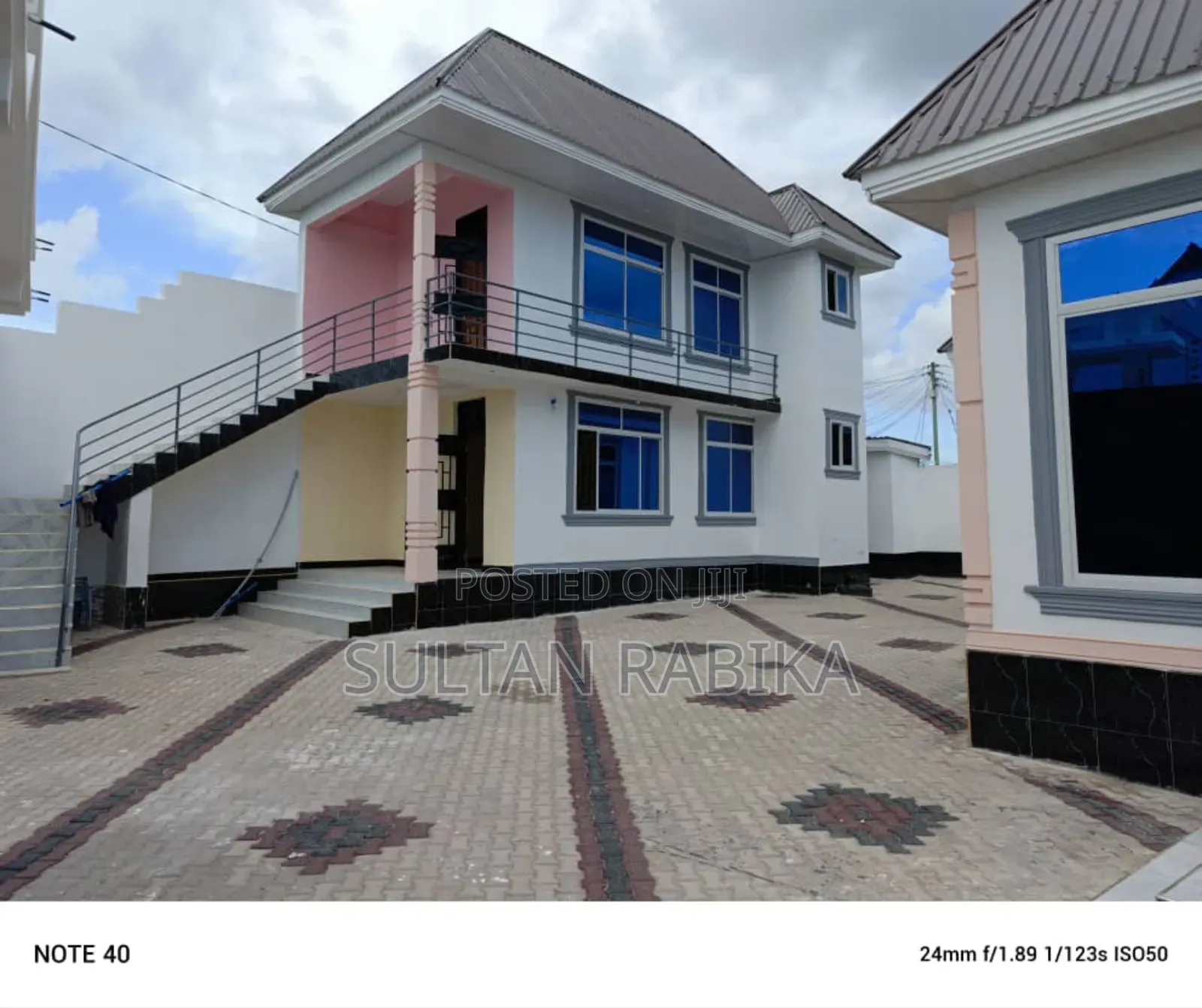 Furnished 6bdrm House in Mbagala Chamazi for sale