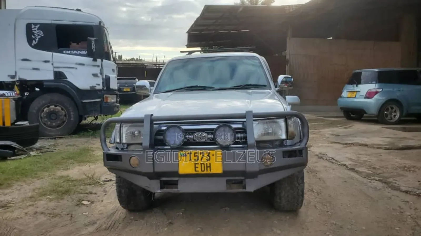 Toyota Hilux Surf 2001 Silver