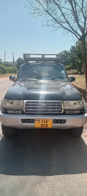 Photo - Toyota Land Cruiser 1992 Black