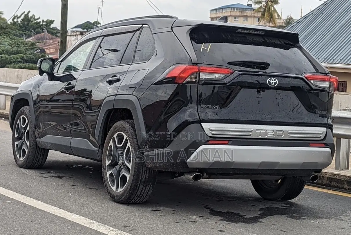 Toyota RAV4 Adventure 2019 Matt Black