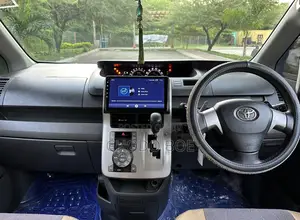 Toyota Noah 2007 Gray