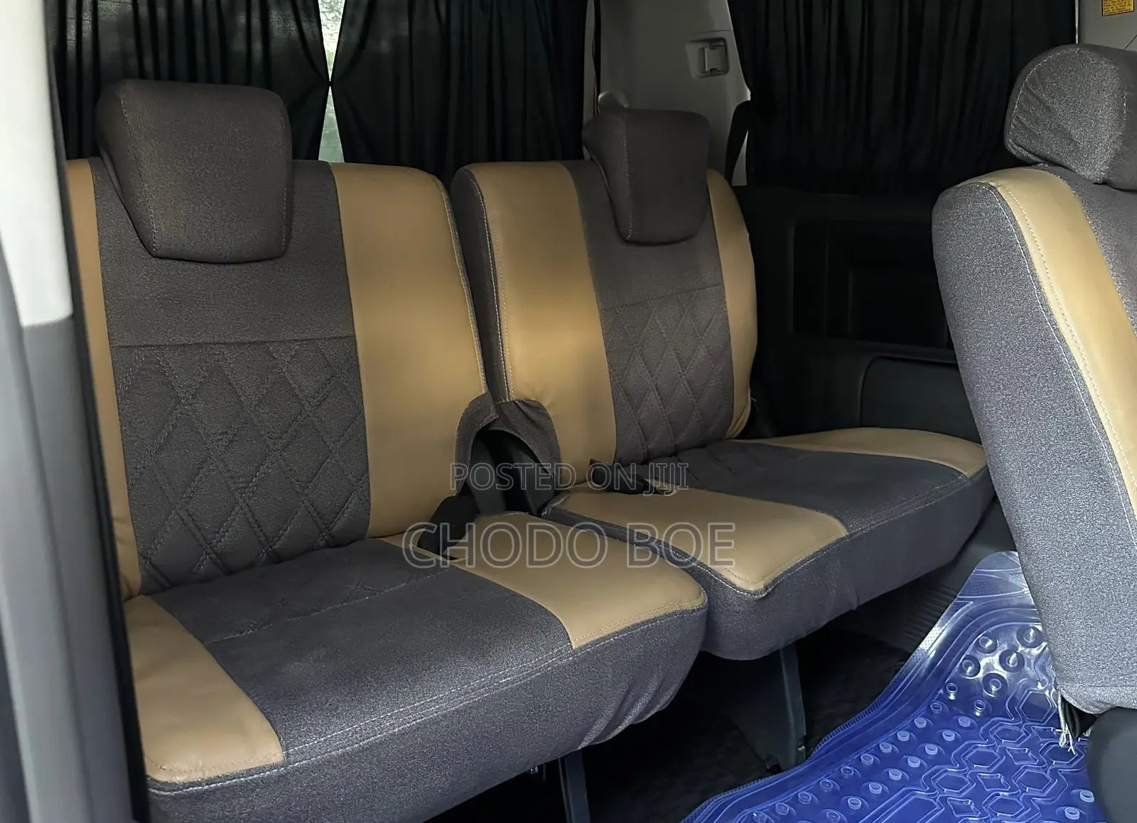 Toyota Noah 2007 Gray