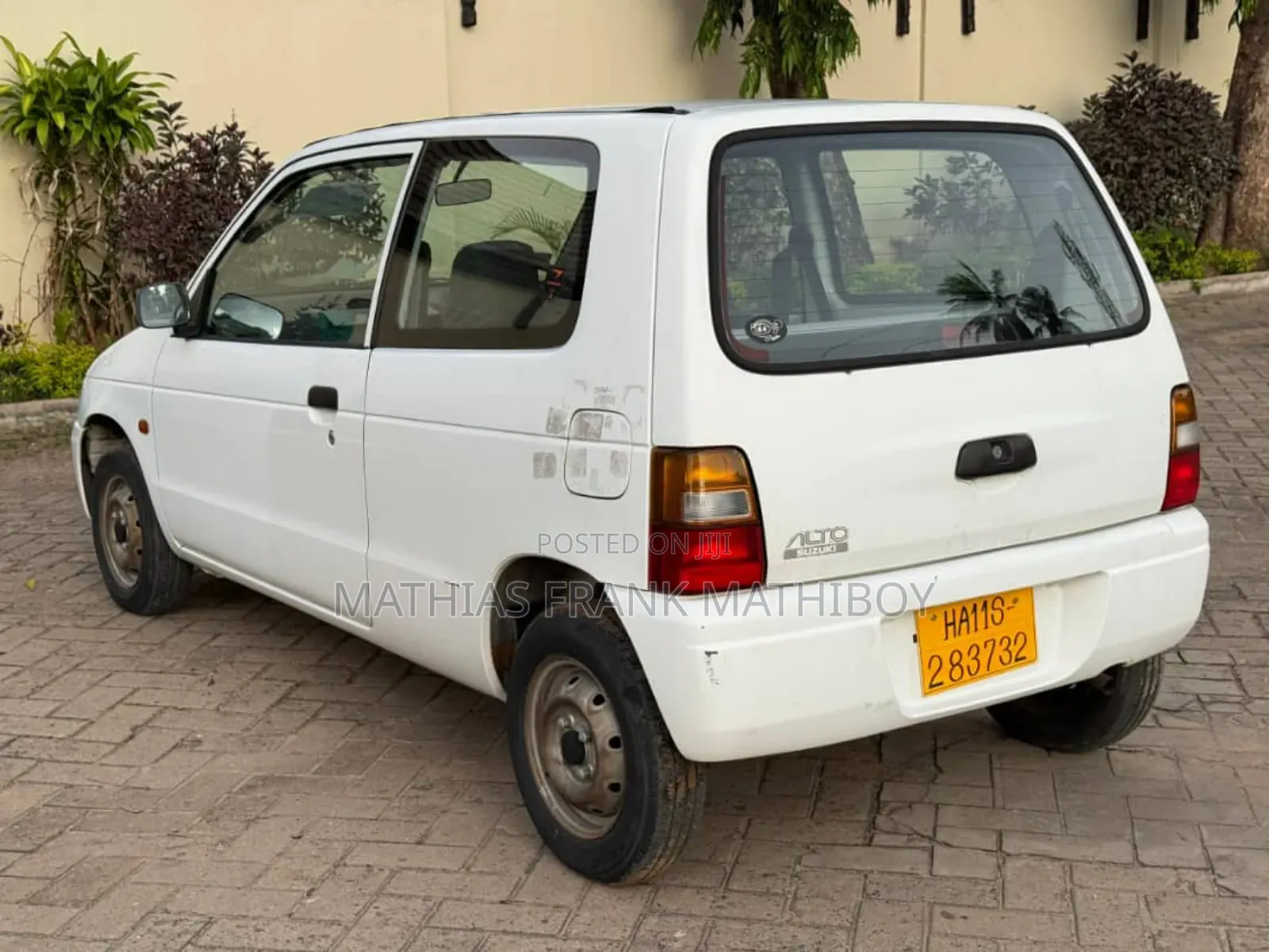 Suzuki Alto 1998 White