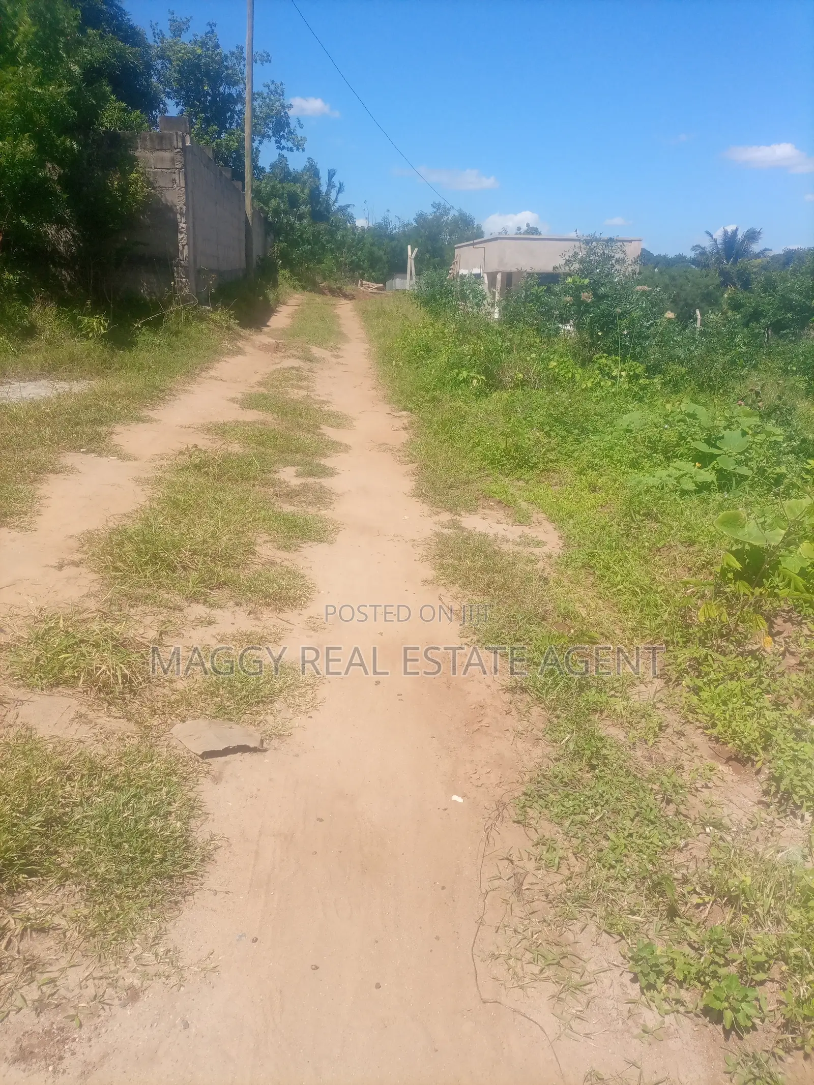 1040 SQMTS Plot, Bunju Beach