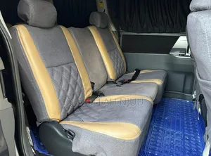 Toyota Noah 2007 Gray