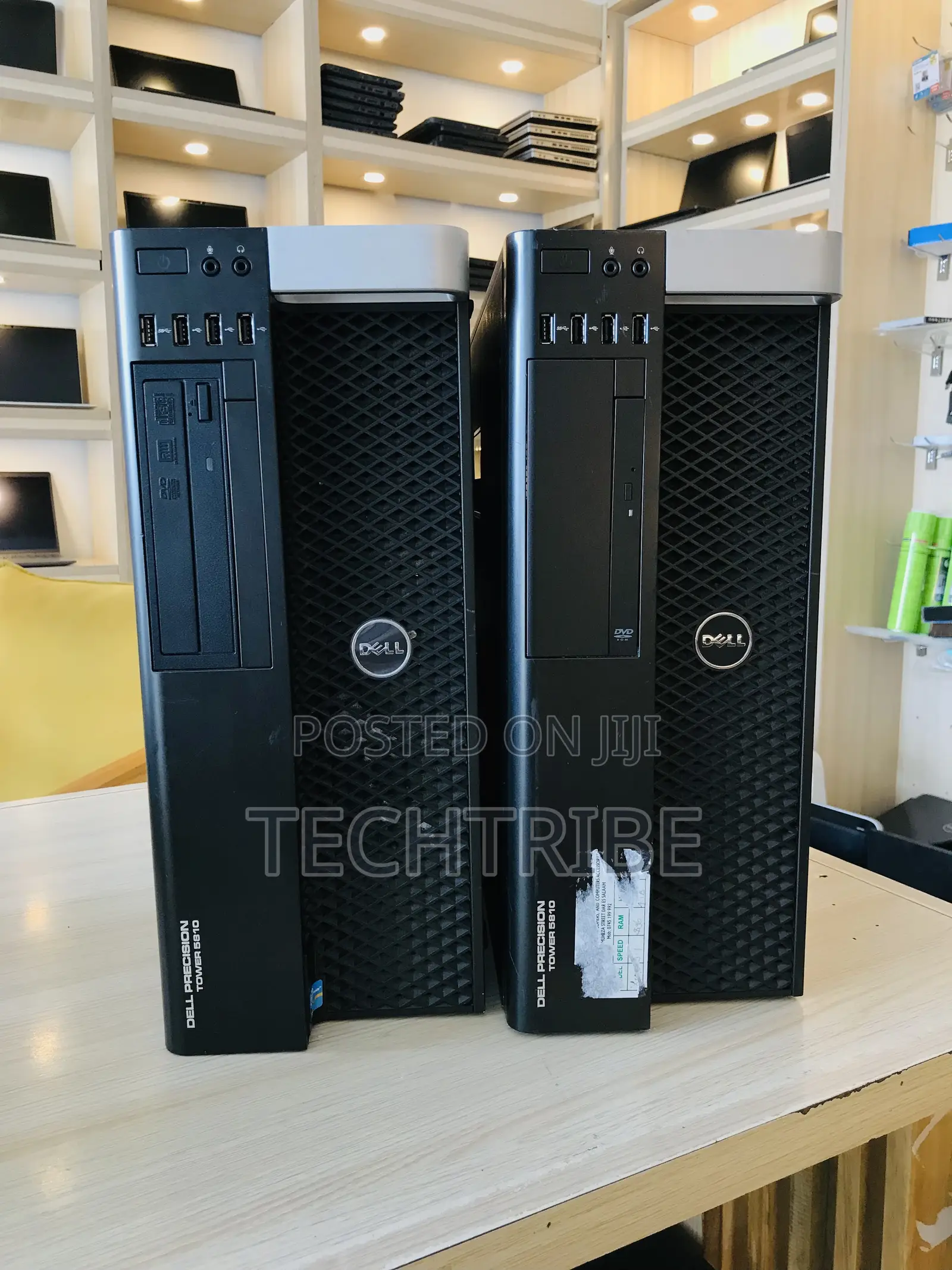 Desktop Computer Dell Precision 5720 8GB Intel Xeon HDD+SSD 500GB
