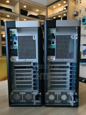 Desktop Computer Dell Precision 5720 8GB Intel Xeon HDD+SSD 500GB