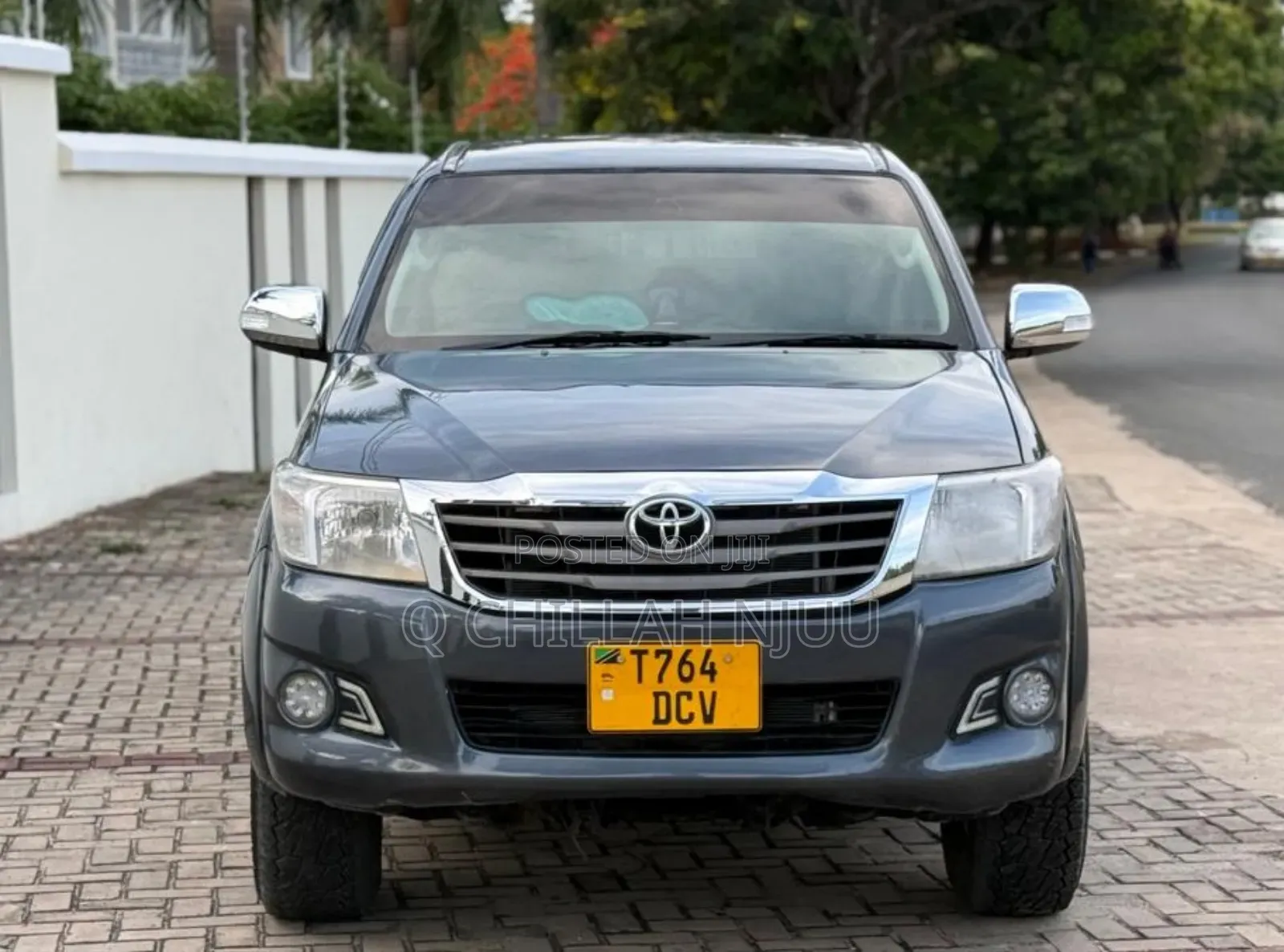Toyota Hilux 2008 Gray