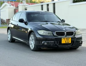 BMW 3 Series 2011 Black