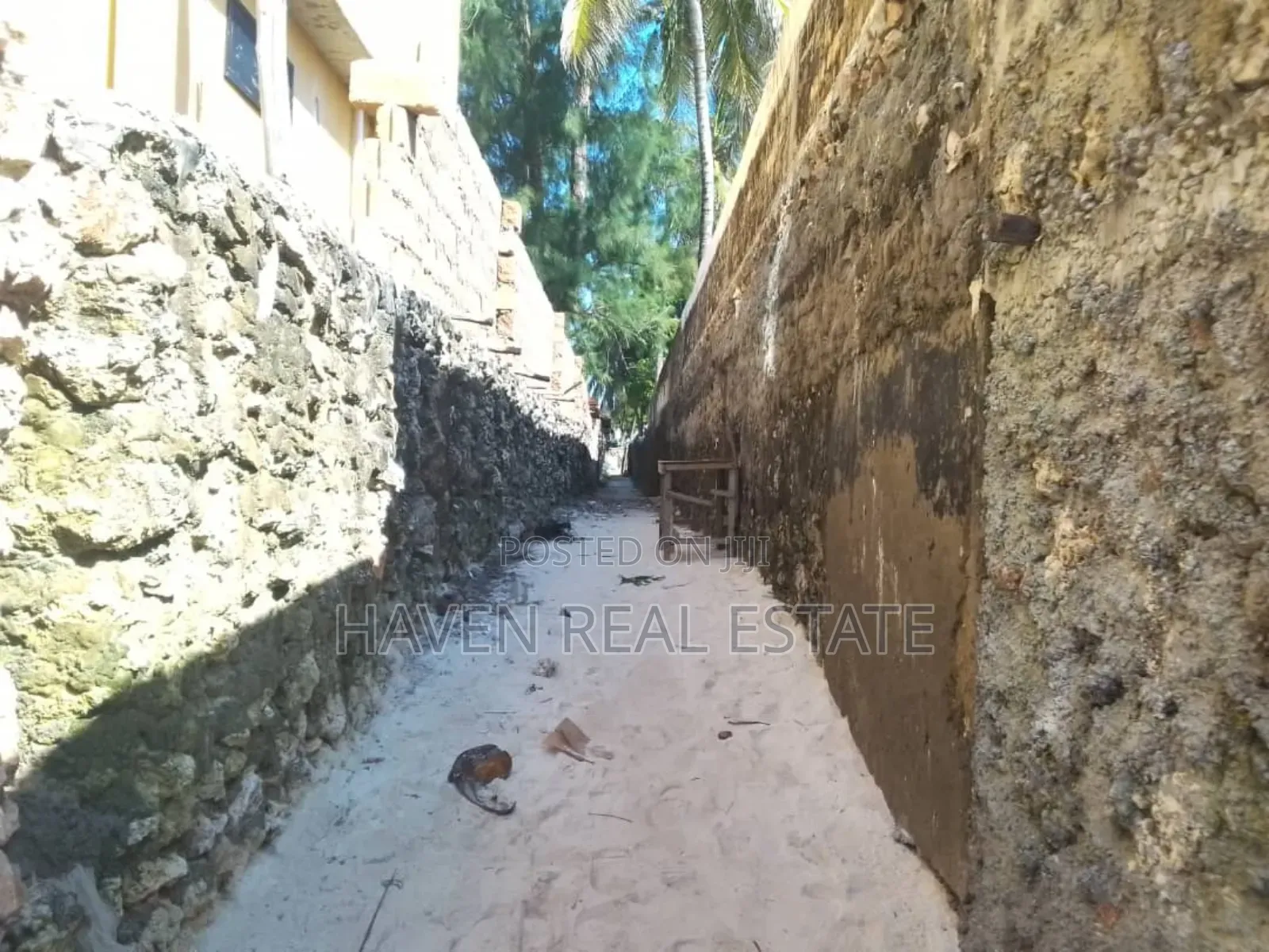 Second Line Beach Plot for Sale at Zanzibar
