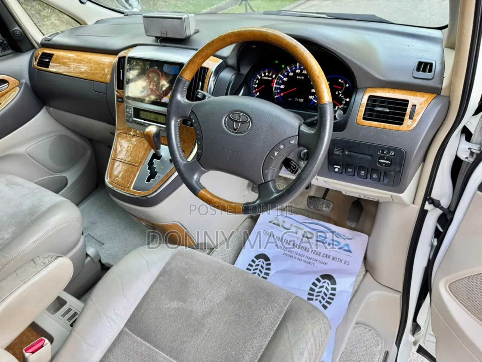 Toyota Alphard 2008 White