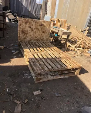 Pallet Bed Unapata Size Utakayo