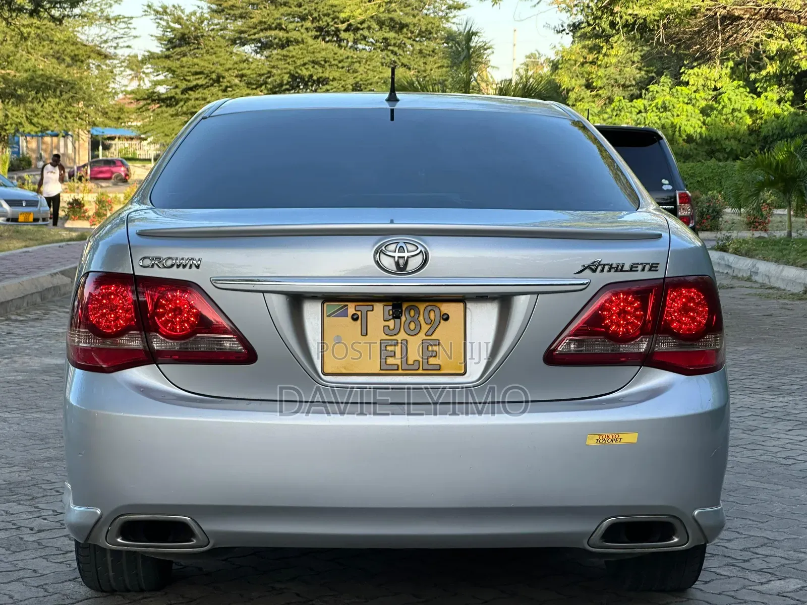 Toyota Crown 2009 Silver