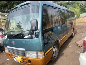 Photo - Toyota Coaster 1998