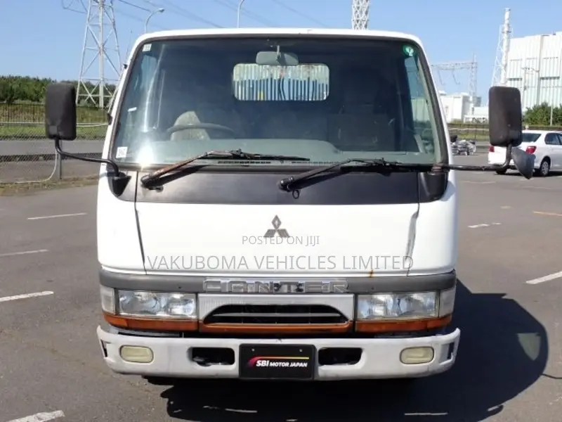 Mitsubishi Truck