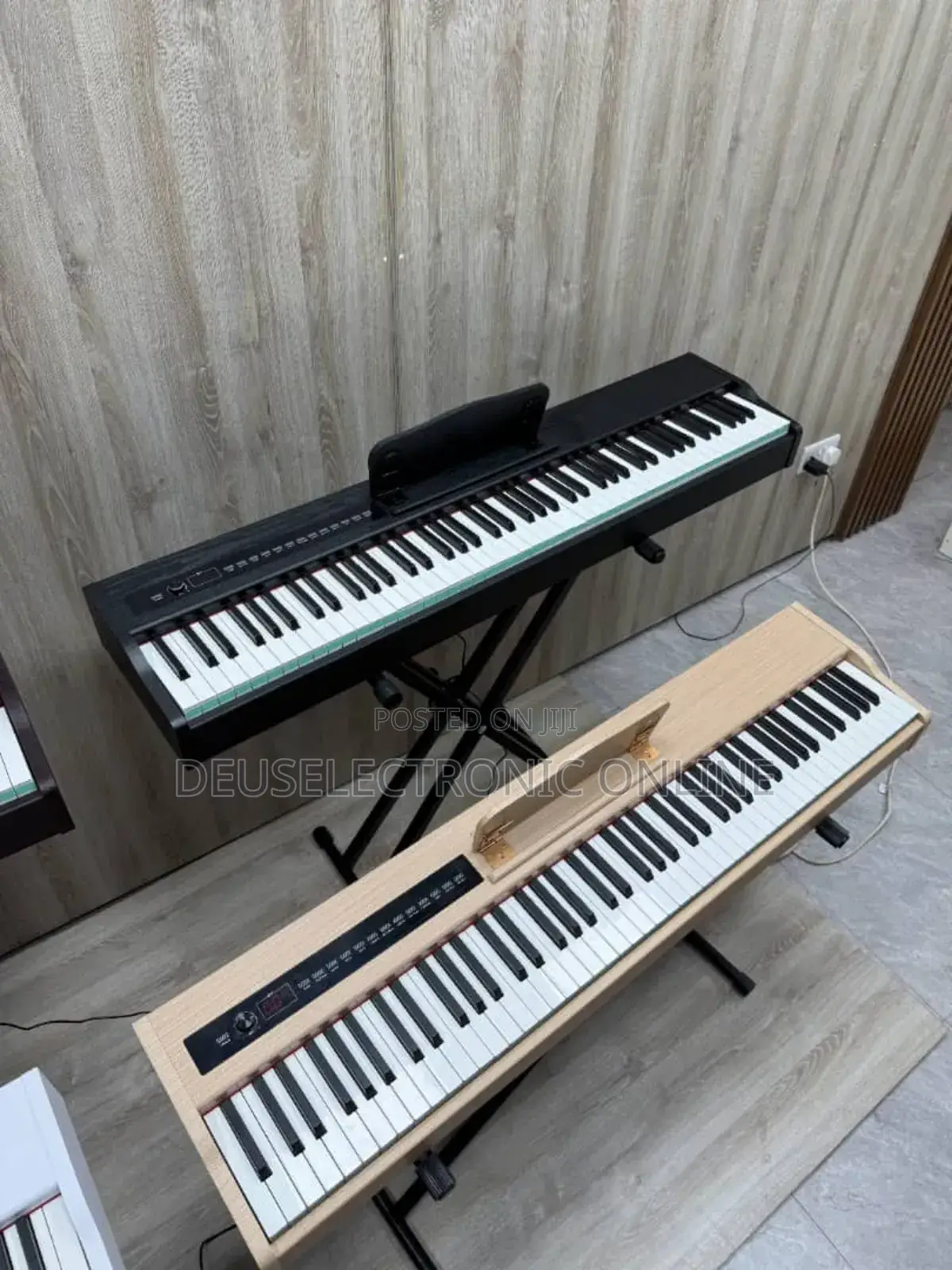 Digital Piano 88key (Pvc) With Stand