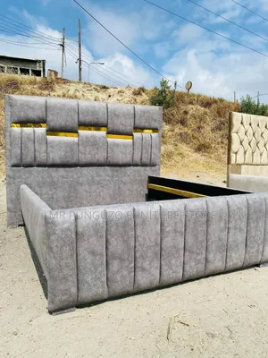 Kitanda Kizuri 5/6 Bed Sofa 