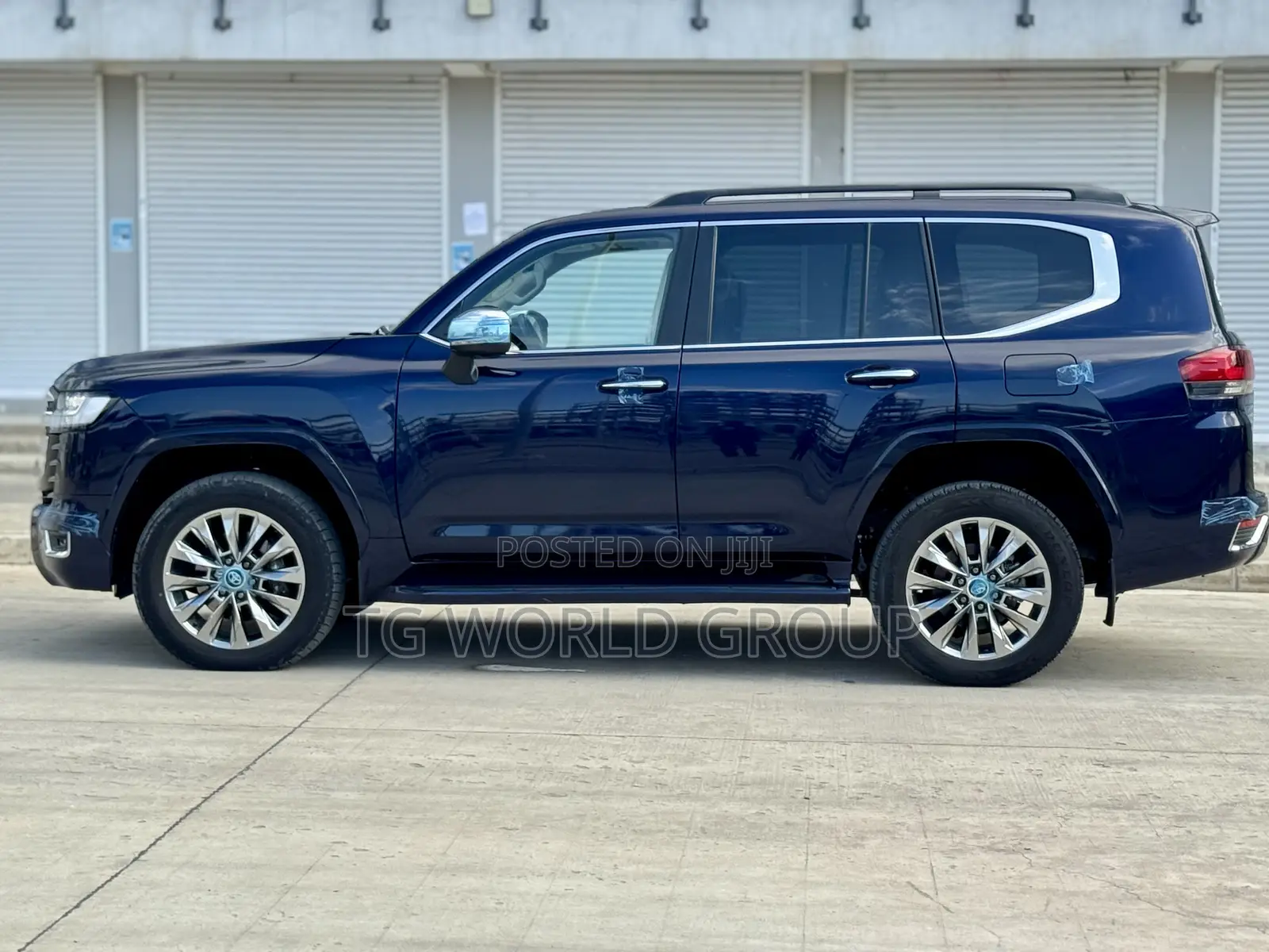 Toyota Land Cruiser 2023 Blue