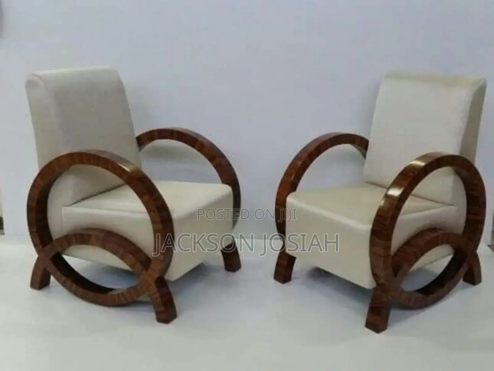 Classic Arm Chair