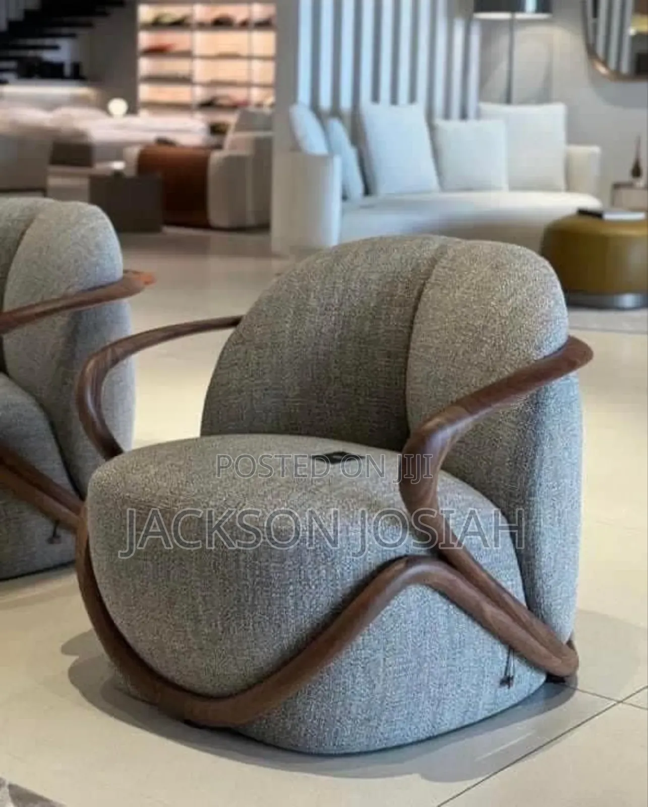 Classic Arm Chair