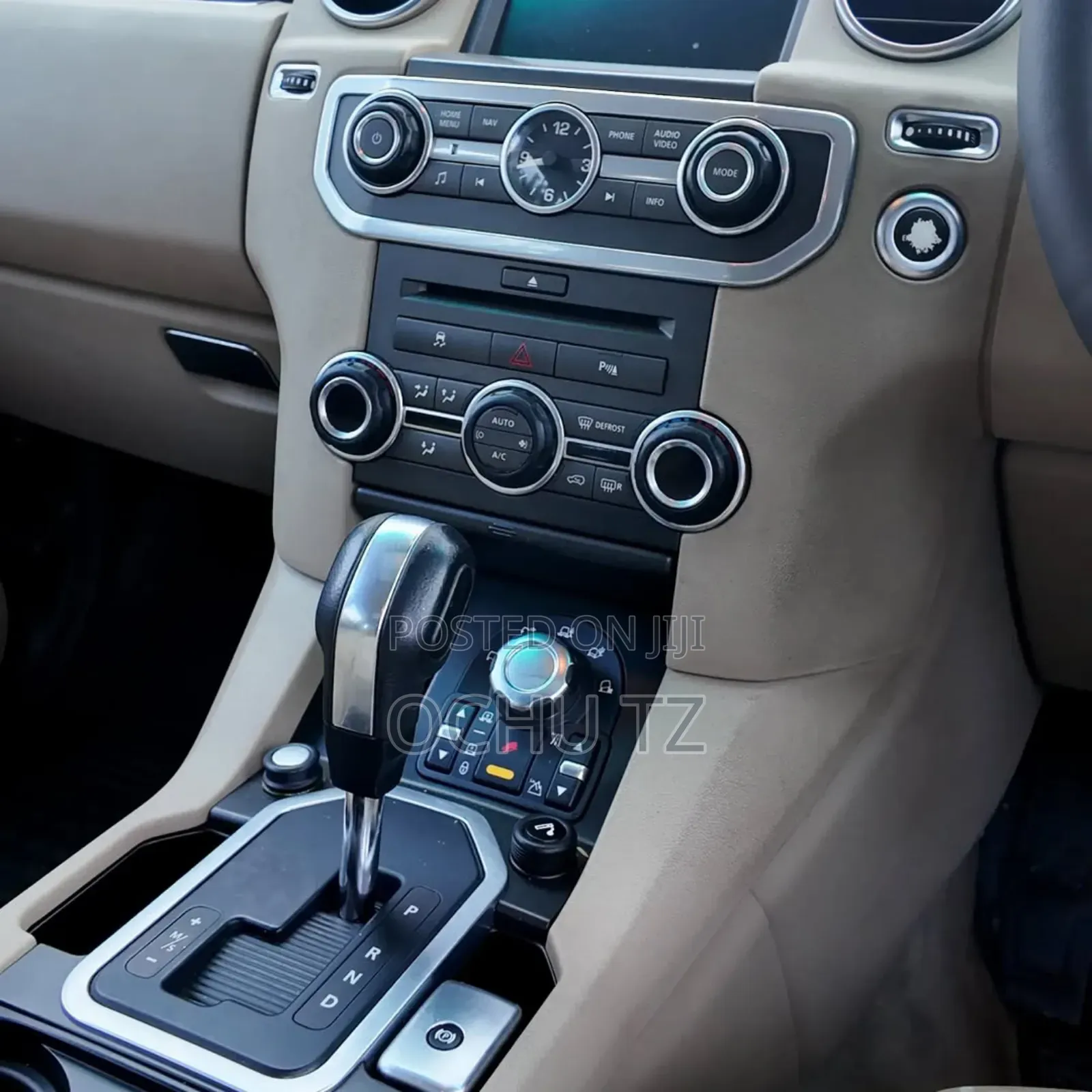 Land Rover Discovery 2010 Gray