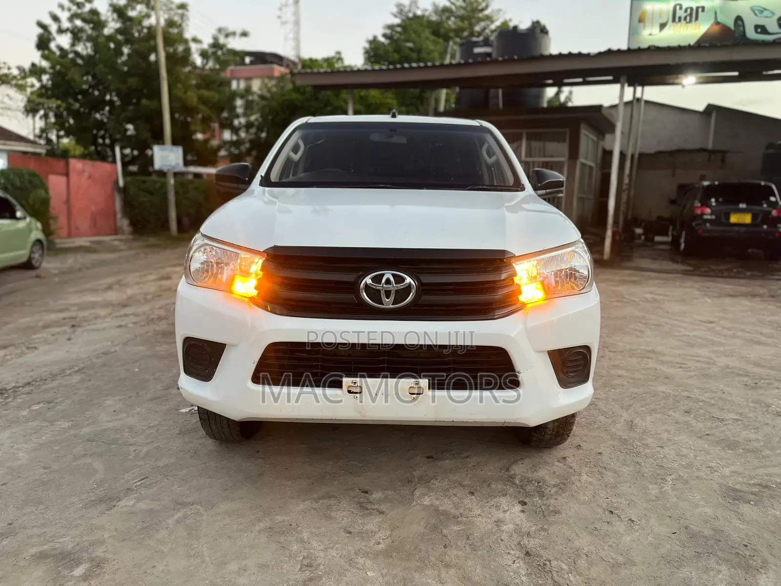 Toyota Hilux Revo Double Cab Deisel 2.8 AWD 2021 White