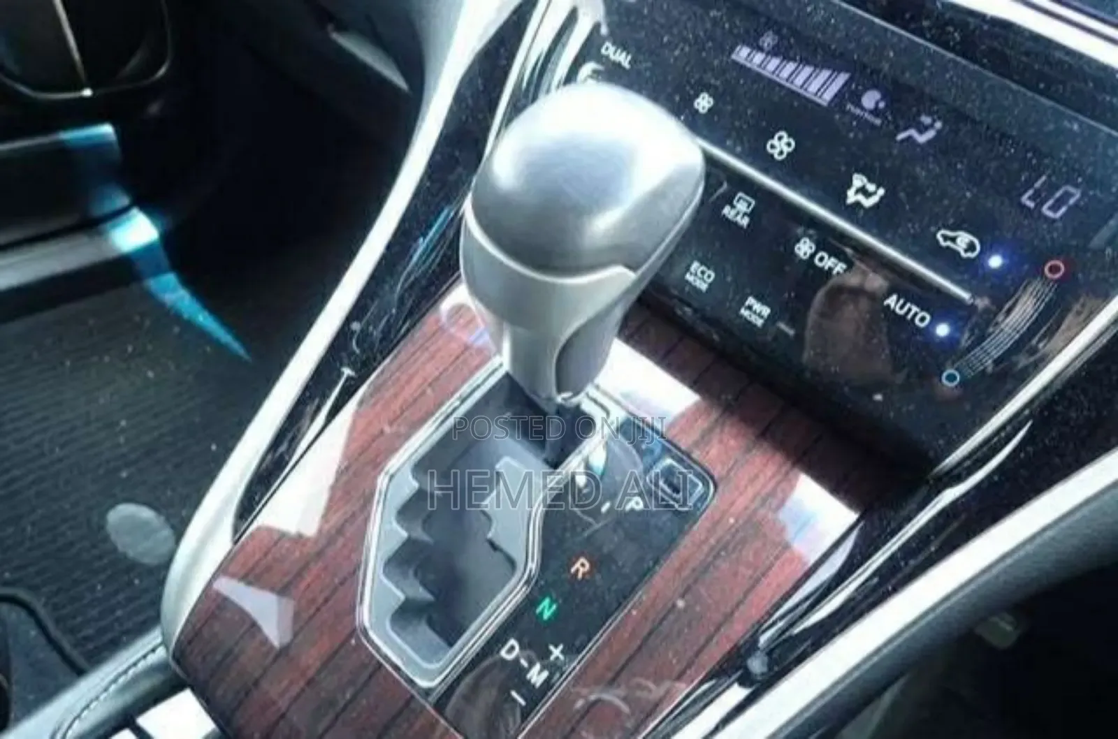 Toyota Harrier 2.0 4WD 2015 Purple