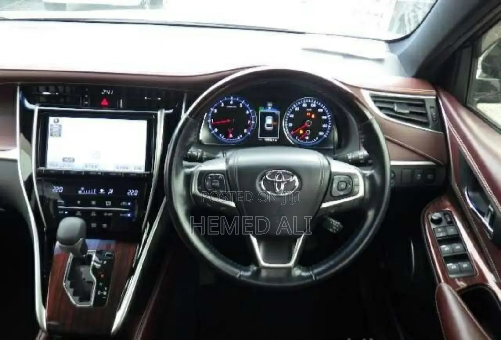 Toyota Harrier 2.0 4WD 2014 Black