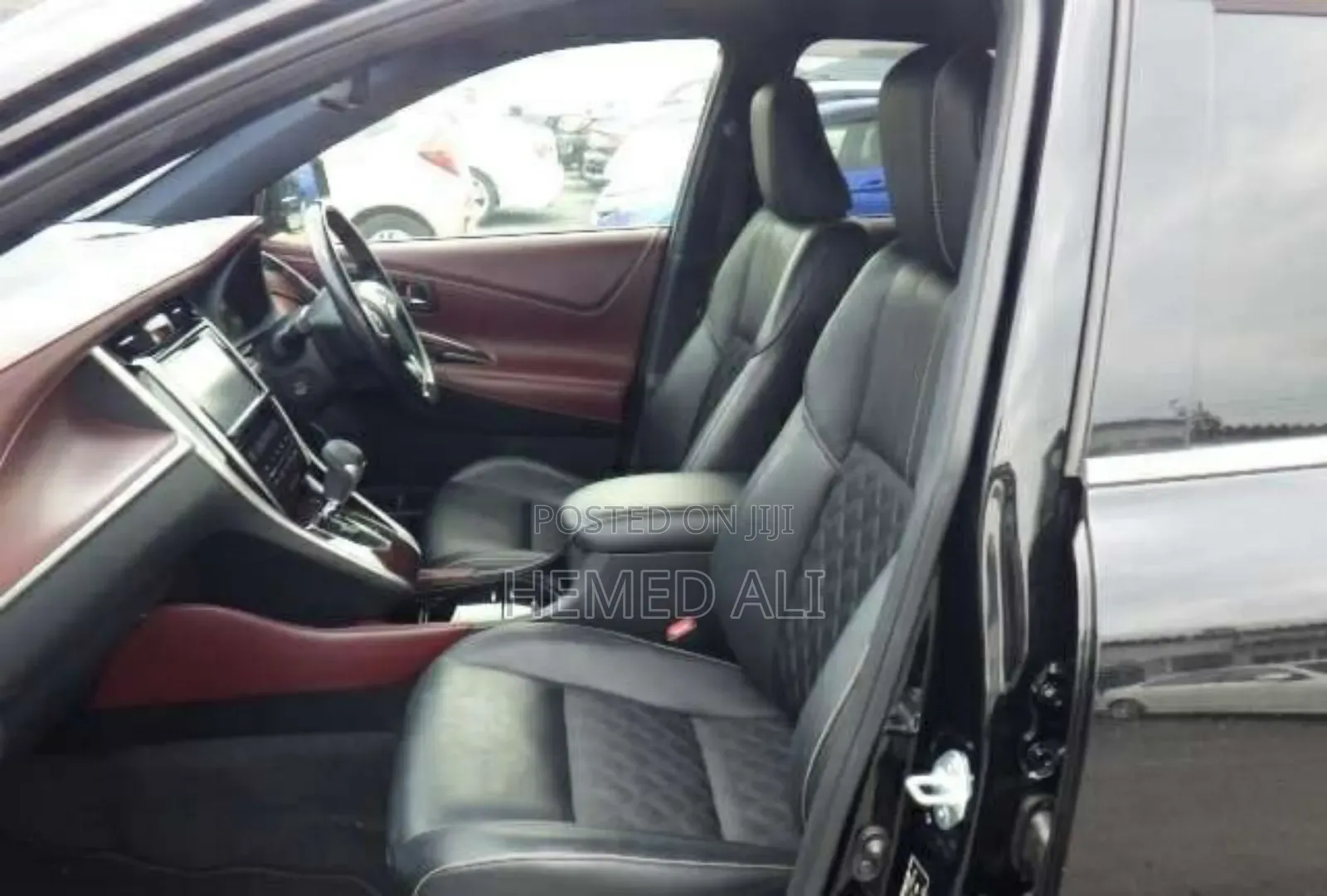 Toyota Harrier 2.0 4WD 2014 Black