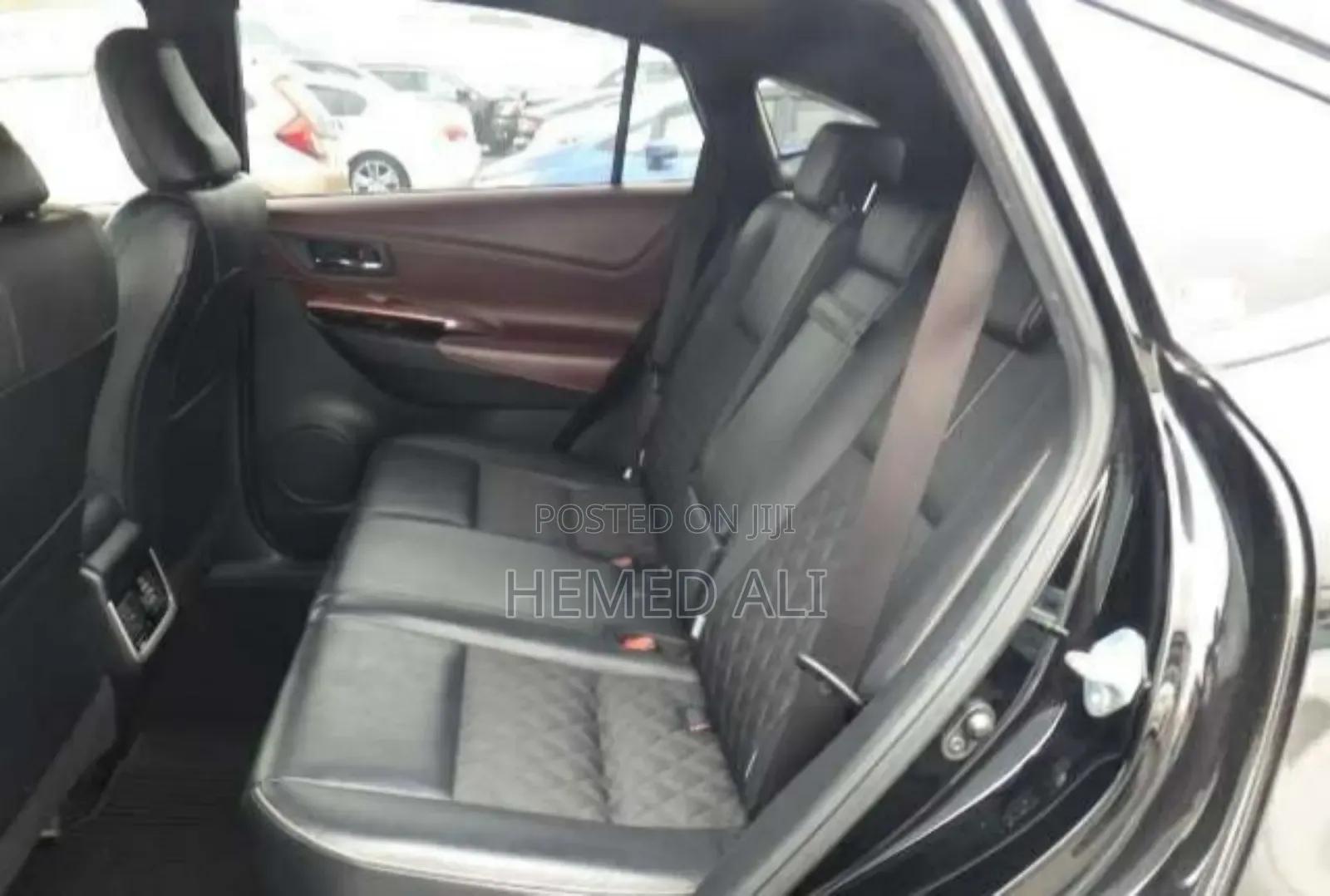 Toyota Harrier 2.0 4WD 2014 Black