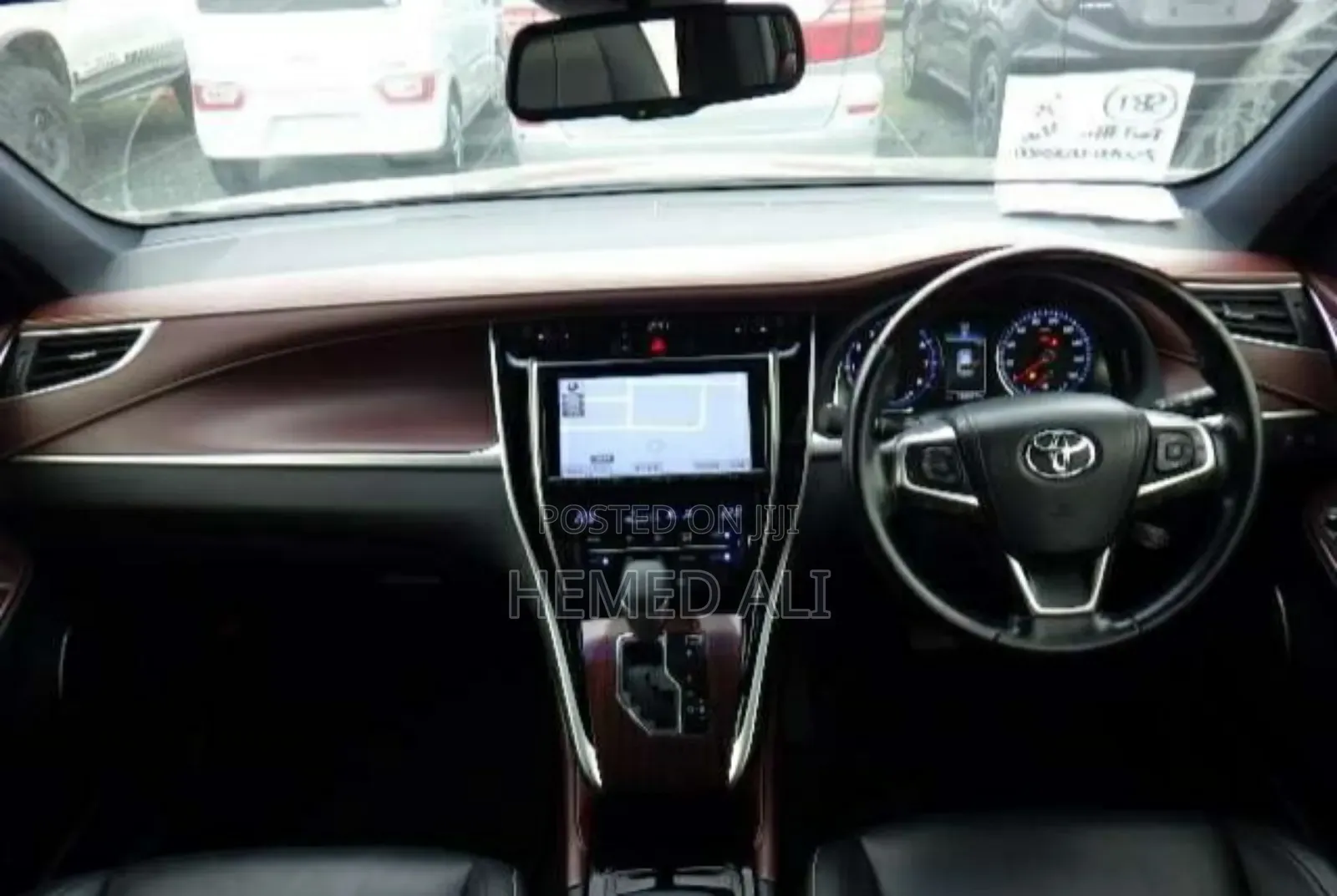Toyota Harrier 2.0 4WD 2014 Black